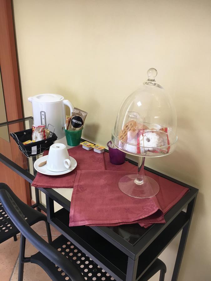 B & B La Guesthouse Poirino Екстер'єр фото